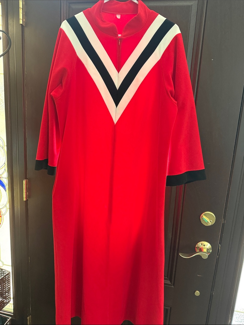 1970’s poly Red Long Sleeve zip robe with Chevron Detail. One pocket. Vintage